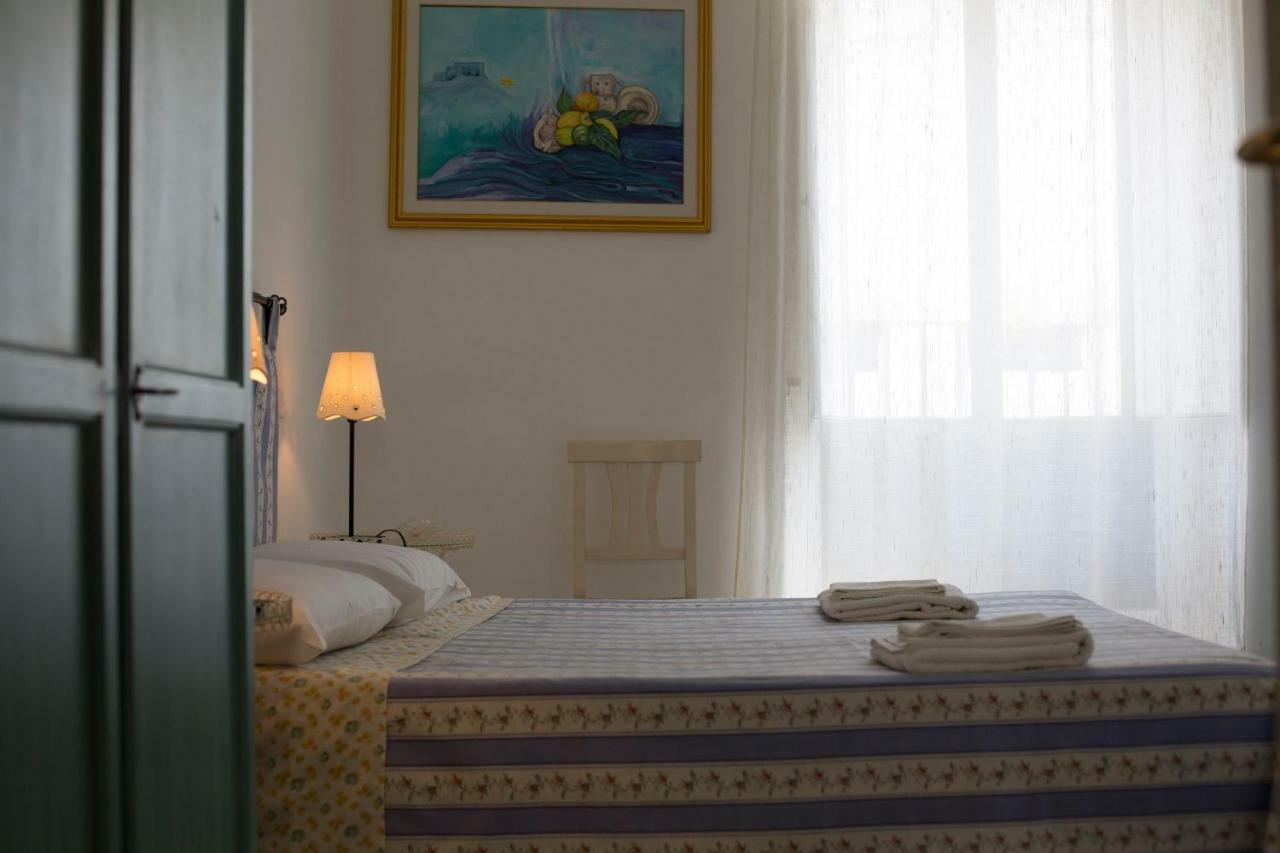 La Casa Incantata Rocca Imperiale Bagian luar foto